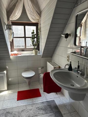 Doppelzimmer Mit Gemeinschaftsbad In Fischbach Homestay